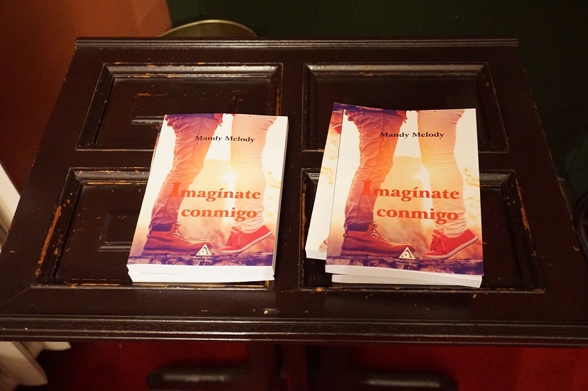 Nuestra alumna Amanda Azpiri presenta su libro “Imagínate Conmigo”
