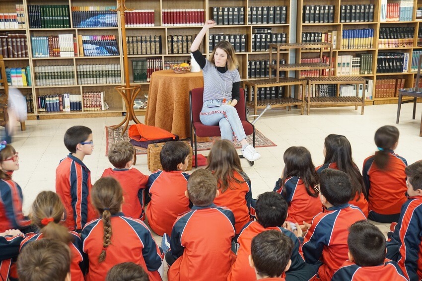 Cuentacuentos, teatro y talleres para celebrar el Día del Libro